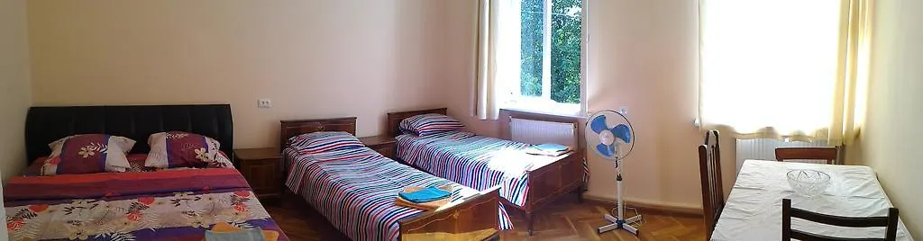 Хостел Лимон Тбилиси Грузия